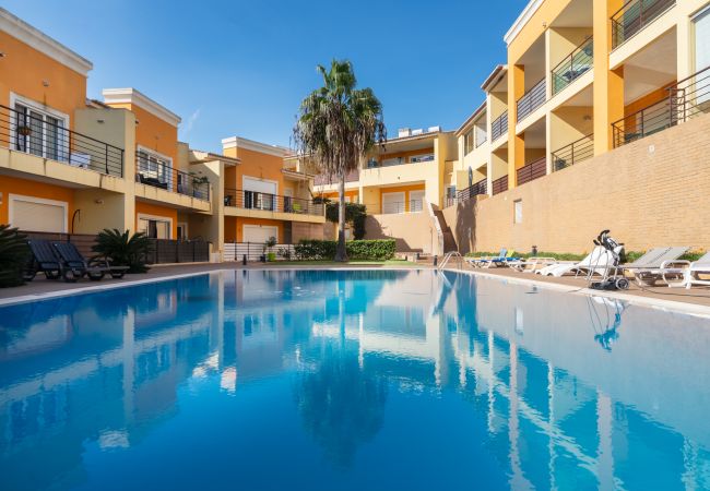  in Albufeira - Bright and modern 2 Bed Apartment Vale de Parra by Ideal Homes 