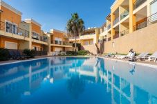 Apartment in Albufeira - Bright and modern 2 Bed Apartment Vale...